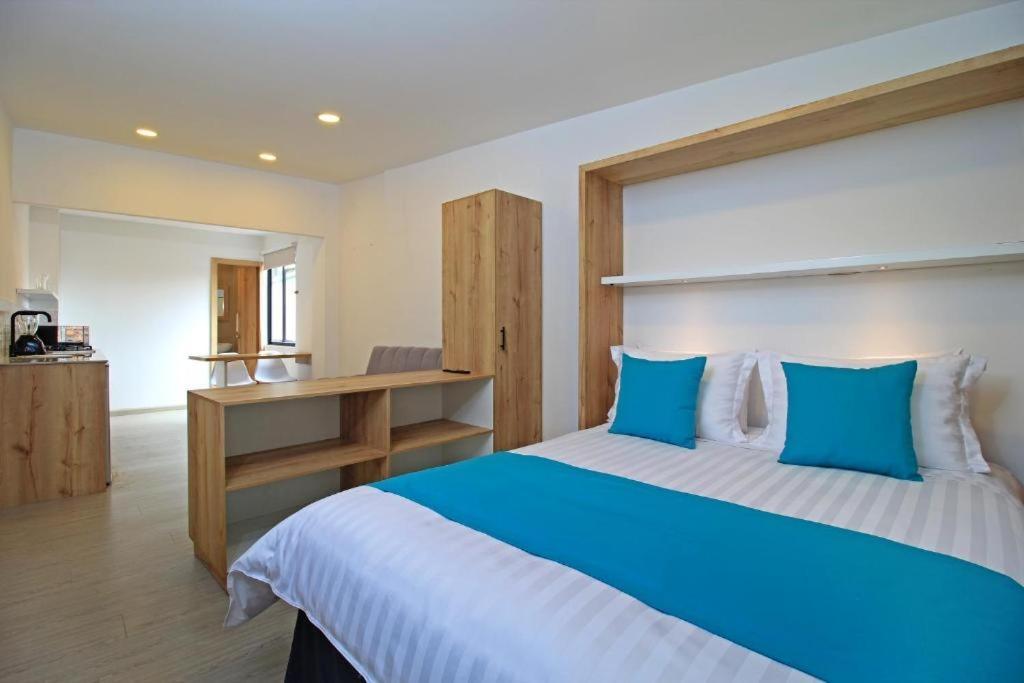 Apart Hotel Casa Blanca Куэнка Экстерьер фото