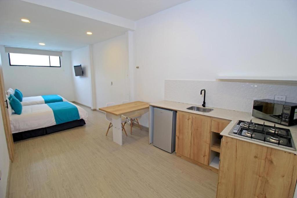 Apart Hotel Casa Blanca Куэнка Экстерьер фото